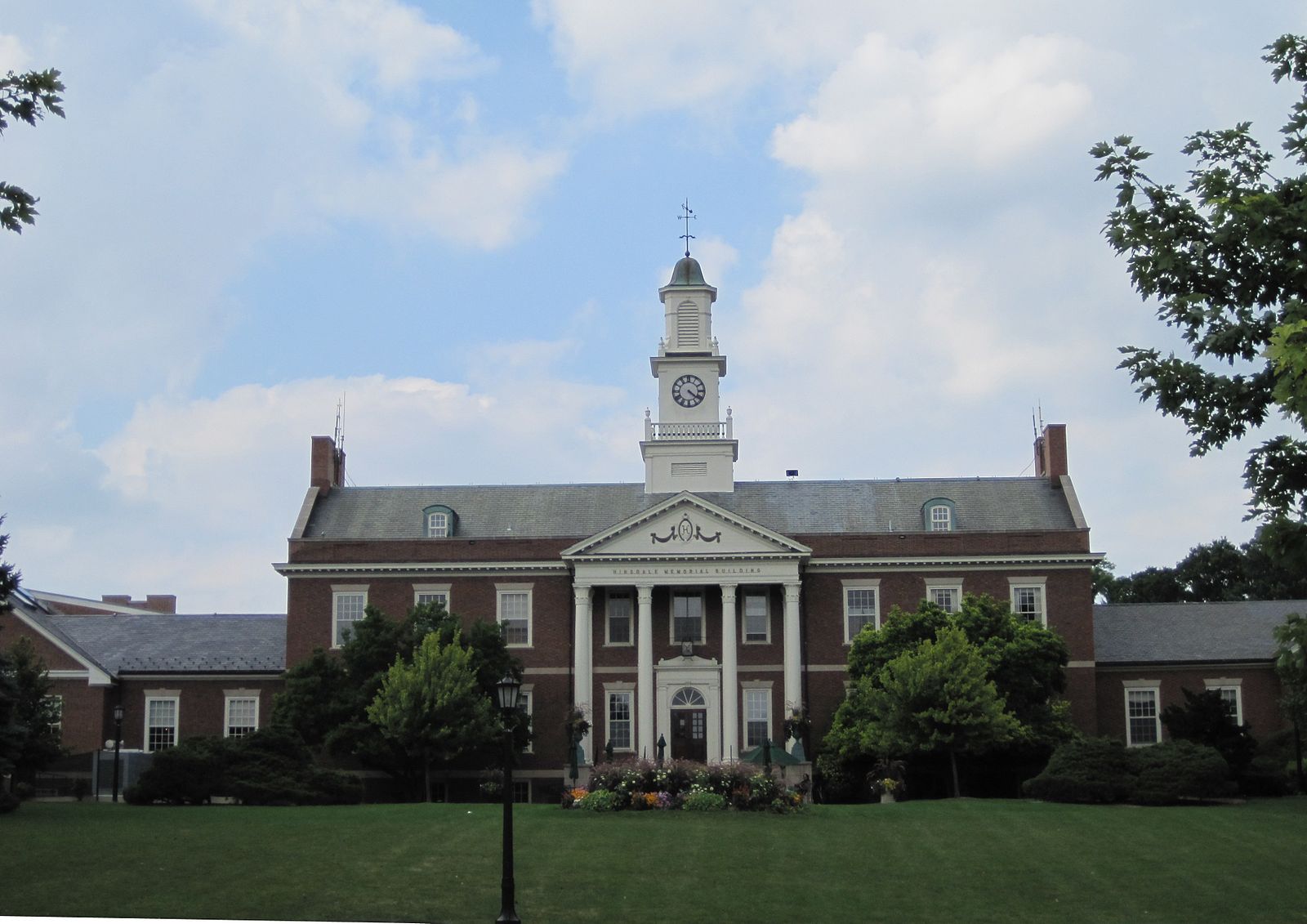 Hinsdale_Memorial_Building