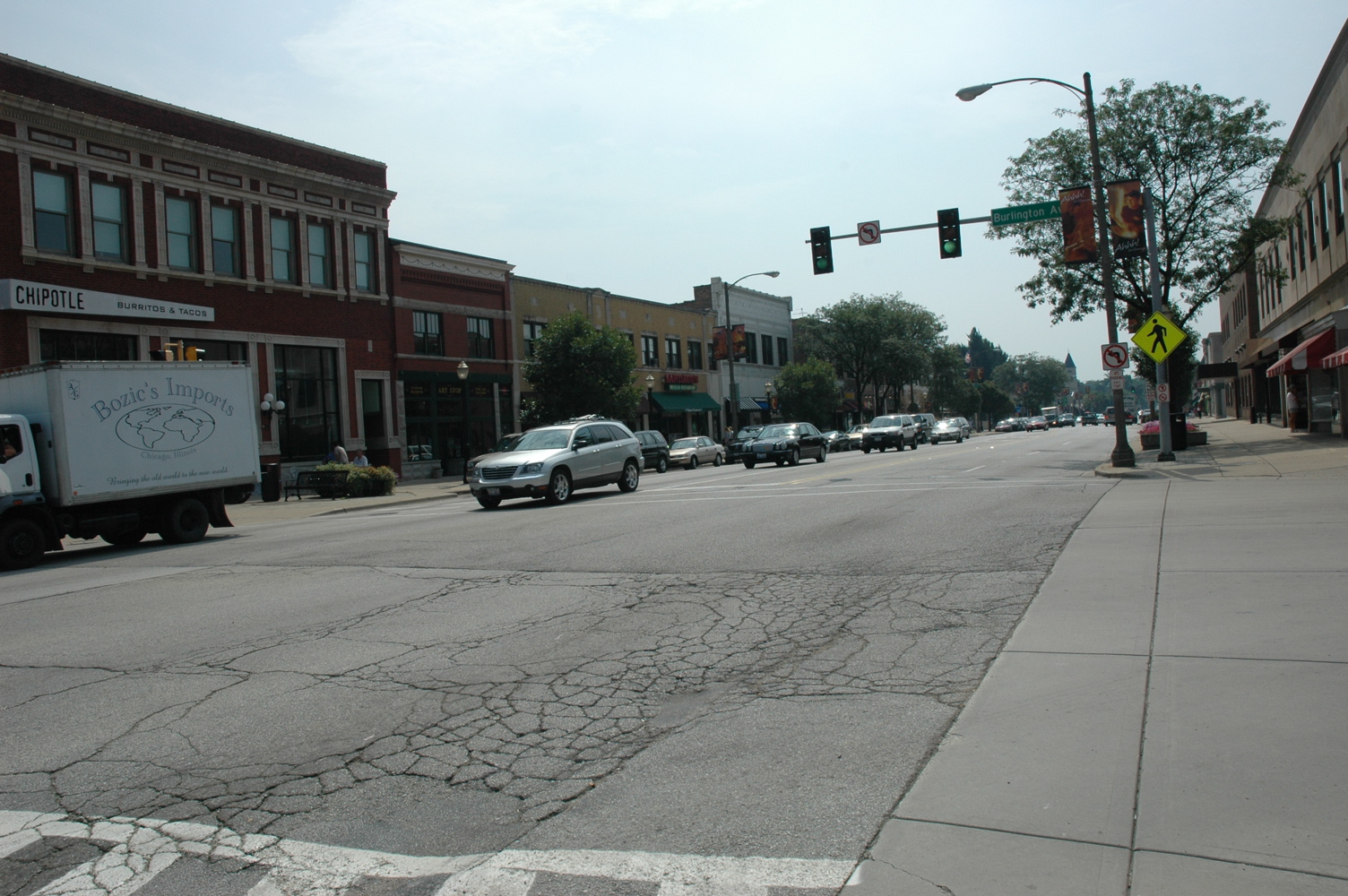 La_Grange,_Illinois_downtown